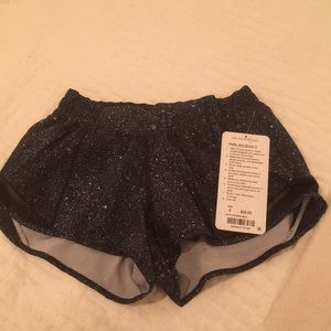 Lululemon hotty hot shorts II